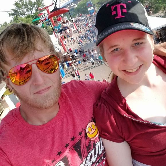 Meet your Posher, Emily - Picture 1 of 1